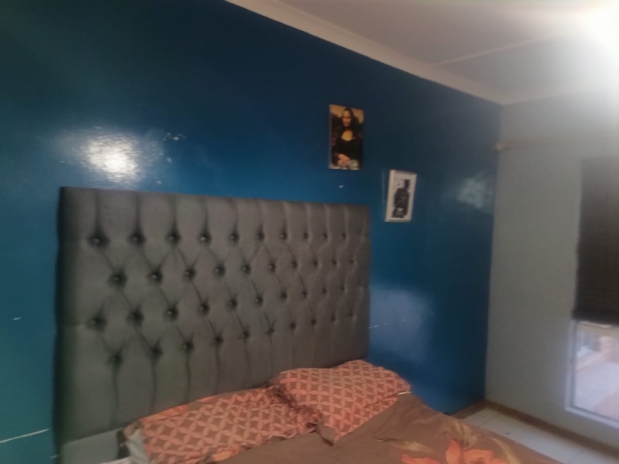 3 Bedroom Property for Sale in Roylglen Gardens Northern Cape